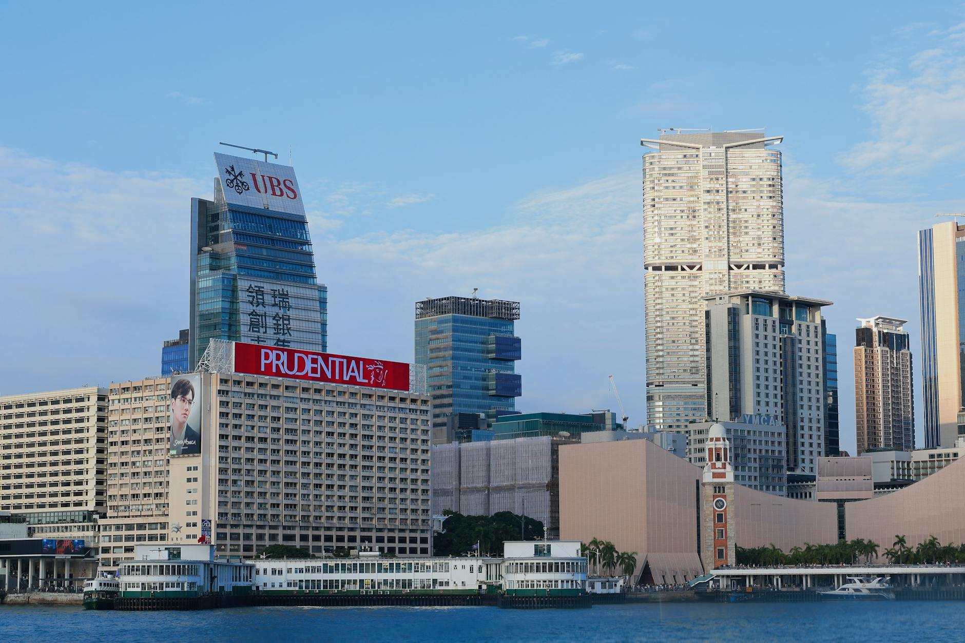 港险演示利率上限压至6.5%，新规不影响实际收益
